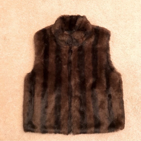 Coaco New York Jackets & Blazers - Womens Reversible Faux Mink Fur Vest Size Large Luxury Brown Black Outerwear